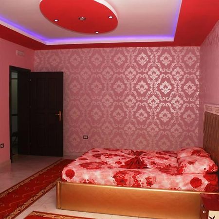 Hotel Buza New Shtoj Экстерьер фото