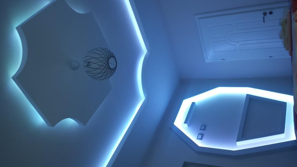 Hotel Buza New Shtoj Экстерьер фото