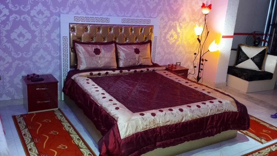 Hotel Buza New Shtoj Экстерьер фото