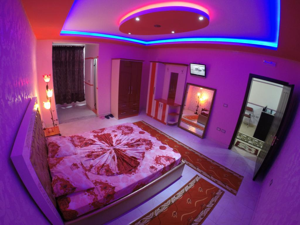 Hotel Buza New Shtoj Экстерьер фото