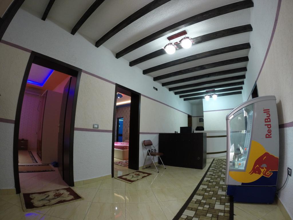 Hotel Buza New Shtoj Экстерьер фото