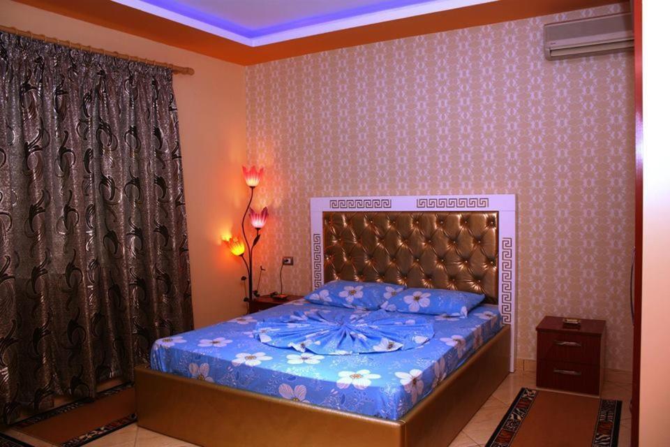 Hotel Buza New Shtoj Экстерьер фото